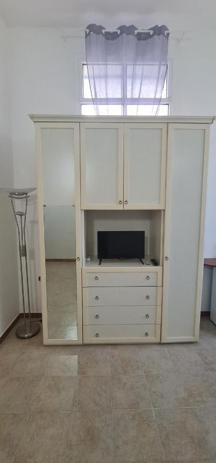 Mini Appartamento A Roma Екстериор снимка